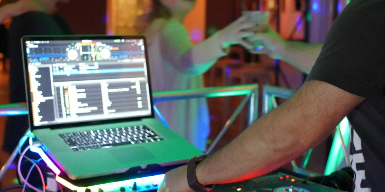 DJ CeeJay DJ Portfolio
