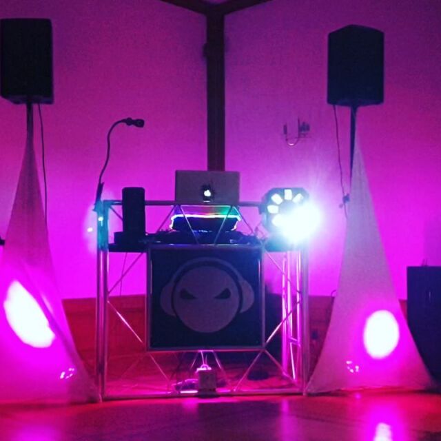 Lets get this Wedding started!
